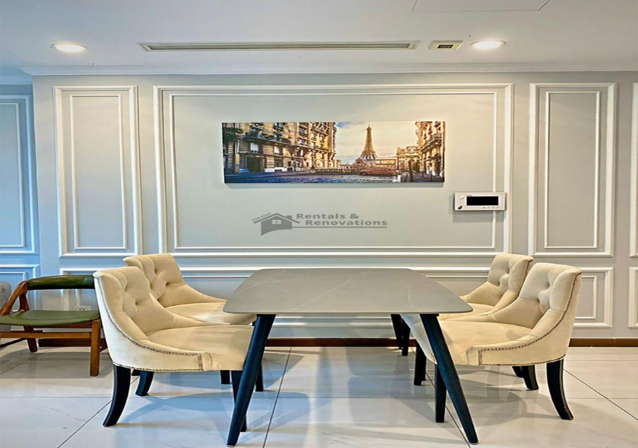 The Vinhomes Central Park Apartments - The Buildings Surrounding Landmark 81 Ho-Chi-Minh-Stadt Exterior foto