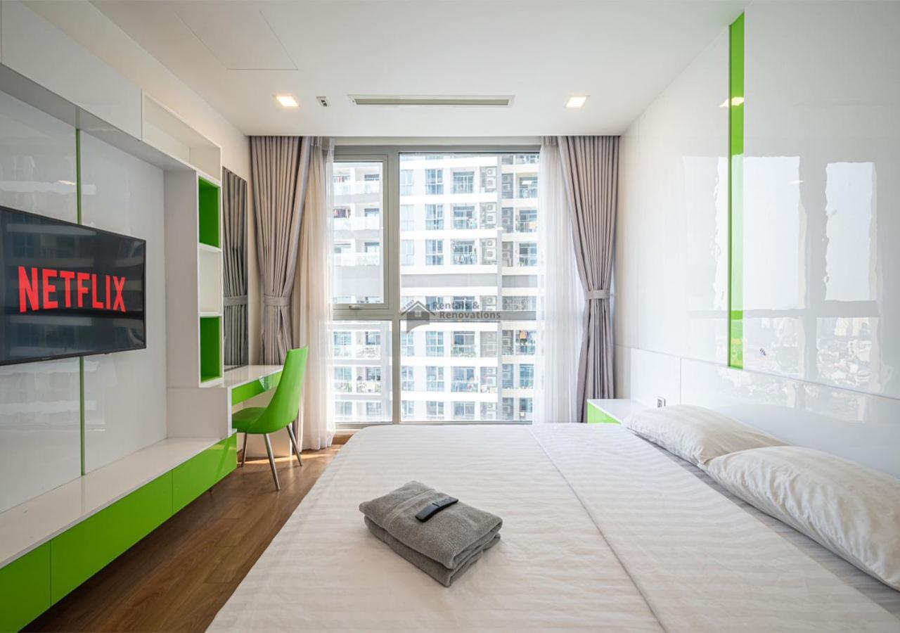 The Vinhomes Central Park Apartments - The Buildings Surrounding Landmark 81 Ho-Chi-Minh-Stadt Exterior foto
